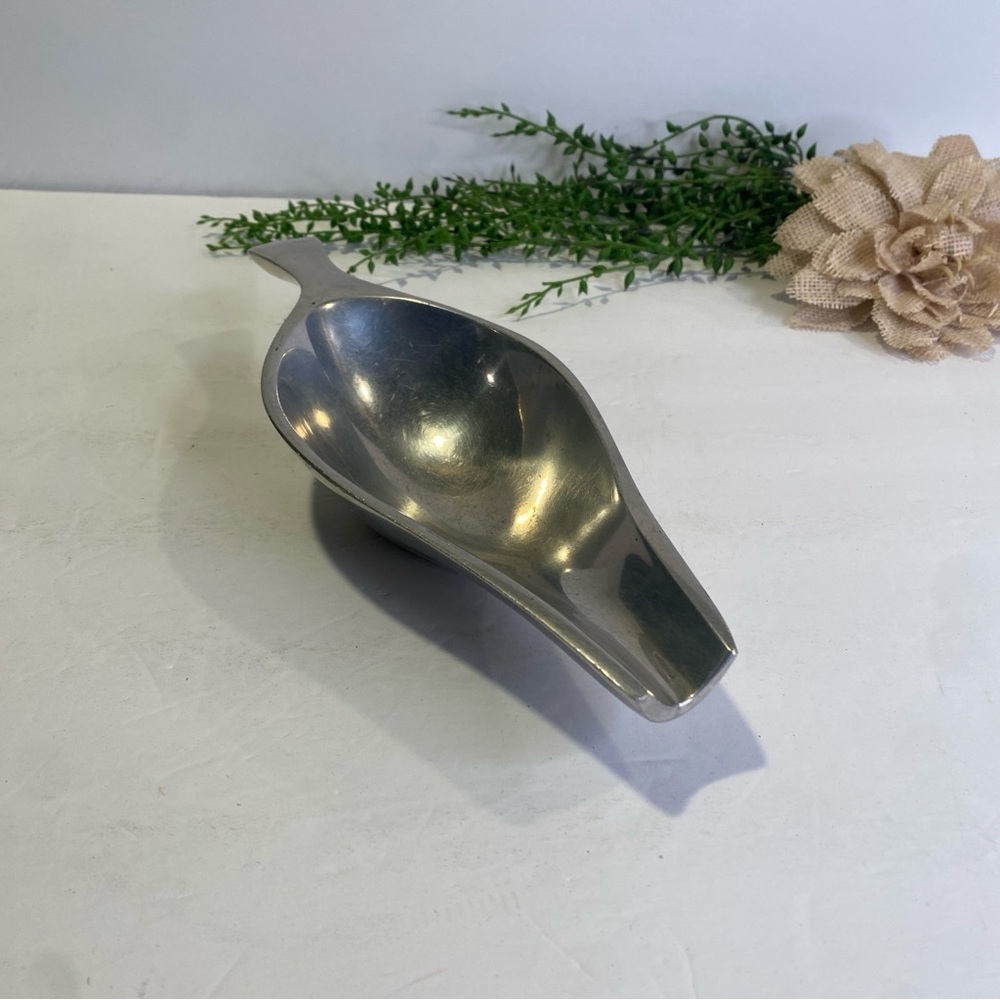 Vintage MCM Retired Nambe #524 Gravy Boat Sauce Dish Metal Alloy USA Made